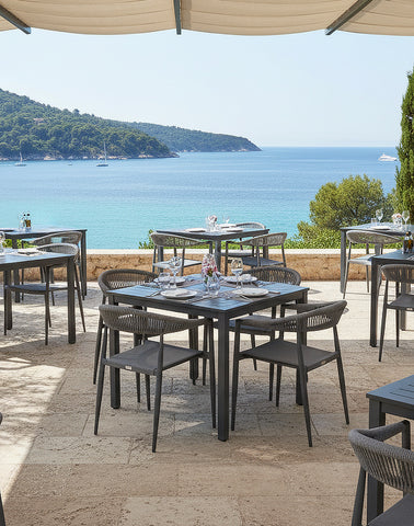 KEILA DINING TABLE