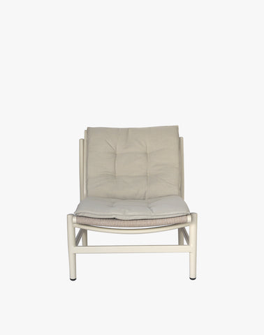 STRING LOUNGE CHAIR