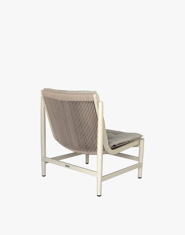 STRING LOUNGE CHAIR