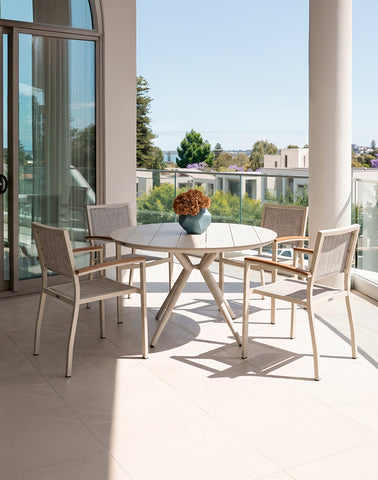 LILITH ROUND DINING TABLE