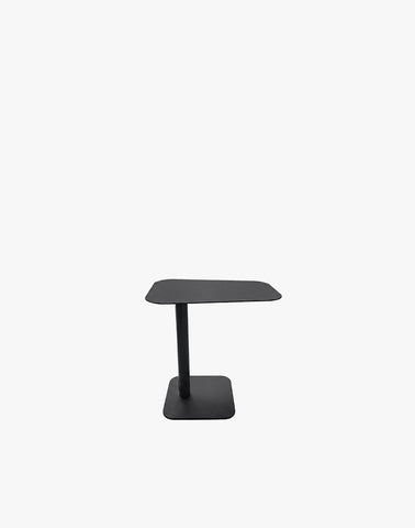 DINA END TABLE